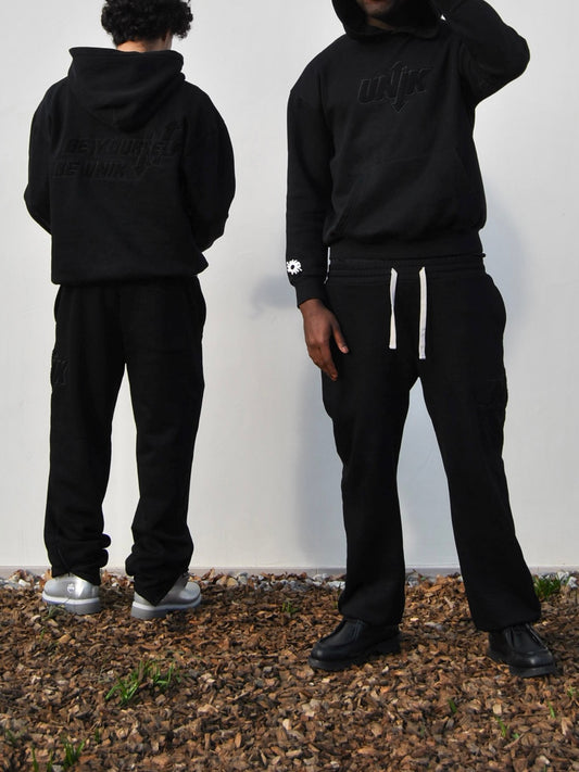 Triple Black Sweatpants "Be Yourself"